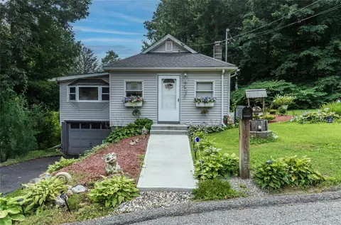 10 Jerome Dr, Patterson, NY 12563