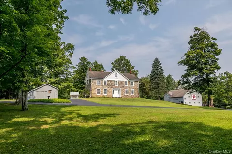 203 Samsonville Rd, Rochester, NY 12446