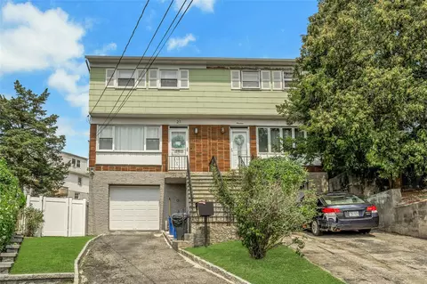 21 Elizabeth Pl, Yonkers, NY 10703