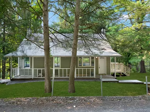59 Corbin Rd, Dover, NY 12522