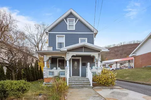 175 Gurnee Ave, Haverstraw, NY 10927
