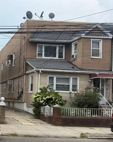 101-50 110 St, South Richmond Hill, NY 11419