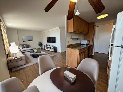 2483 W 16th St #17K, Brooklyn, NY 11214
