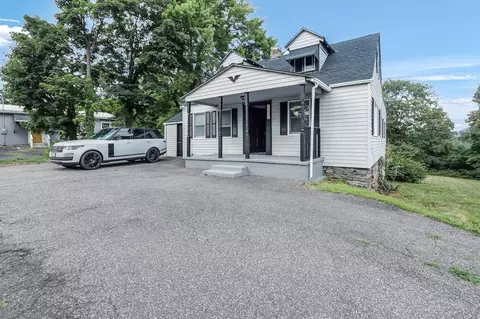 2322 State Route 32, New Windsor, NY 12553