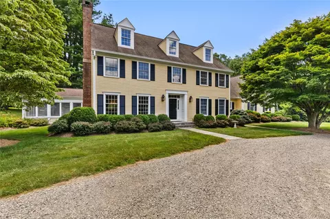 175 Finch Rd, North Salem, NY 10560