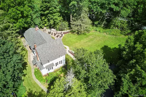 11 Harding Ln, Rockland, NY 12776