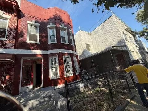 8814 162nd St, Jamaica, NY 11432