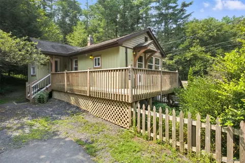 265 Oakland Valley Rd, Deerpark, NY 12729