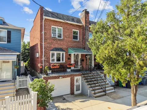 2940 Dudley Ave, New York, NY 10461