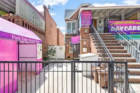 726 Manor Ct, Brooklyn, NY 11235