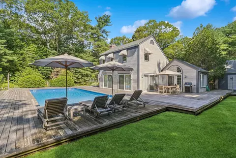 530 Hands Creek Rd, East Hampton, NY 11937