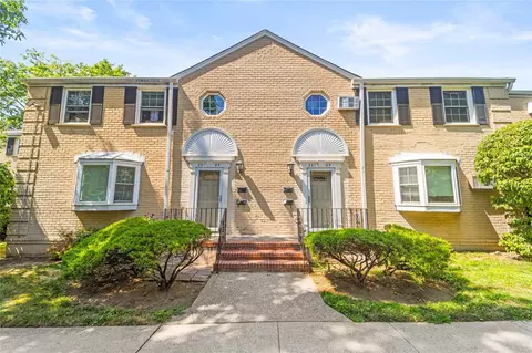 221-03 67th Ave #1ST, Oakland Gardens, NY 11364