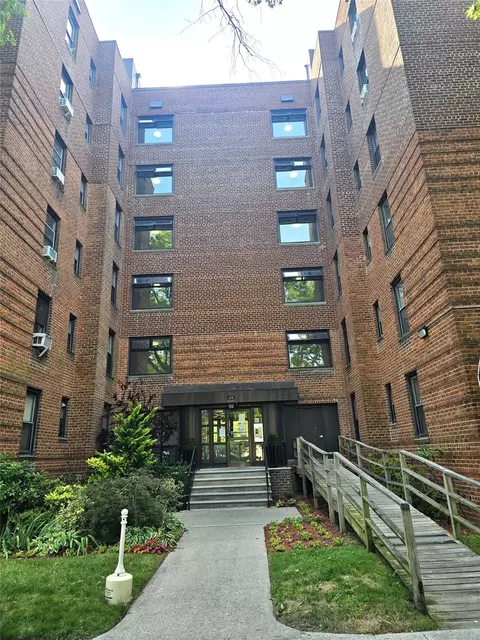 2165 Brigham St #3F, Brooklyn, NY 11229