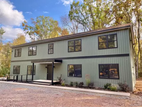22 Francis Dr, Bethel, NY 12720