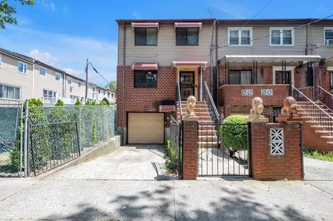 613 Elton St, Brooklyn, NY 11208