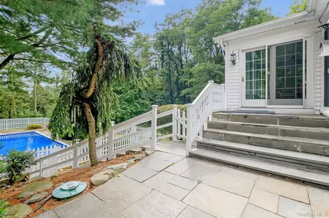 145 Holmes Rd, Newburgh, NY 12550