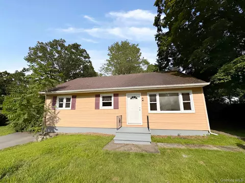1638 Route 300, Newburgh, NY 12550