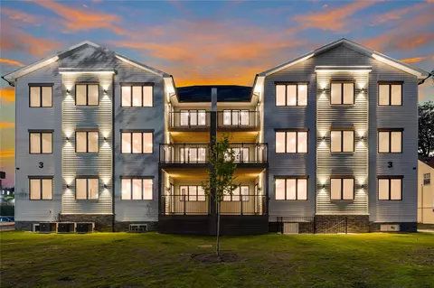 3 E Funston Ave #322, Ramapo, NY 10977