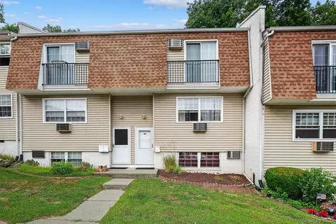 5 Forge Gate Dr #C3, Philipstown, NY 10516