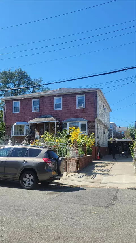 115-54 158th St, Jamaica, NY 11434