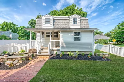 904 Hawkins Ave, Lake Grove, NY 11755
