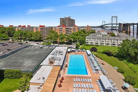 Exterior - 162-40 9th Ave #8B, New York, NY 11357 photo 1 of 6