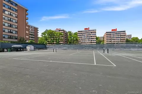 Exterior - 162-40 9th Ave #8B, New York, NY 11357 photo 4 of 6