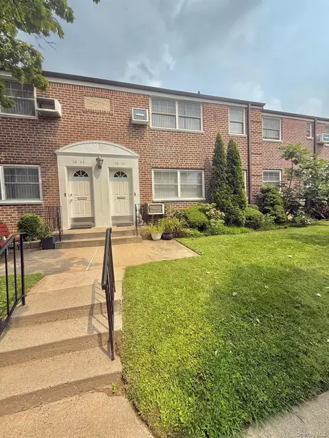 5805 251st St #1-47, Little Neck, NY 11362