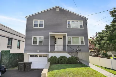 115 Calvert St, Harrison, NY 10528