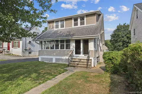 609 Ridge St, Peekskill, NY 10566
