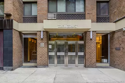 77 Fulton St #19C, New York, NY 10038