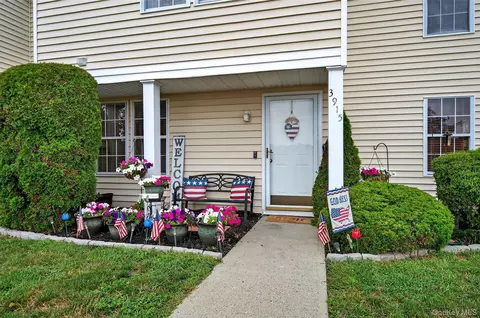 3915 Whispering Hls, Chester, NY 10918