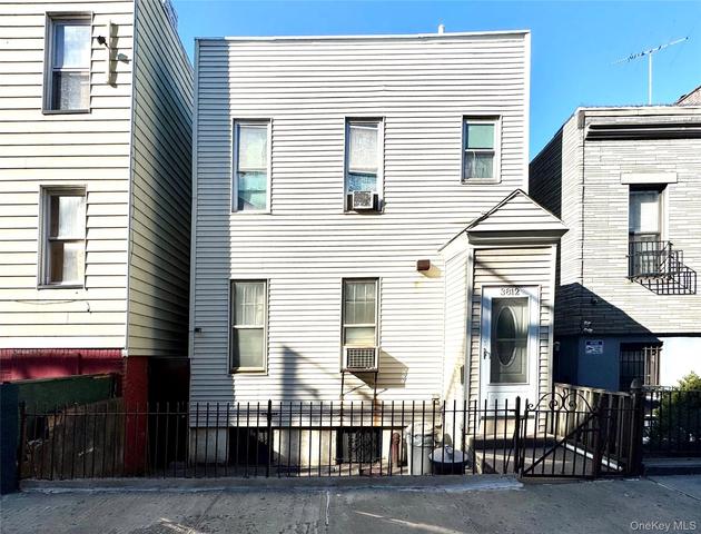 38-12 31st St, New York, NY 11101