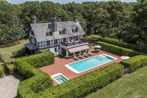 9 7 Westmoreland Dr, Shelter Island, NY 11964