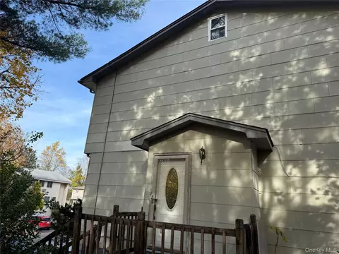 49 Phyllis Dr, Pomona, NY 10970