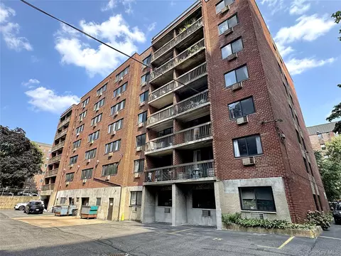 137-77 45 Ave #6P, New York, NY 11355