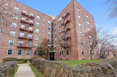 14737 38 Ave #C48, Flushing, NY 11354