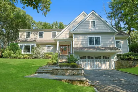 100 Fox Meadow Rd, Scarsdale, NY 10583