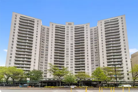 1020 Grand Concourse #6R, Bronx, NY 10451