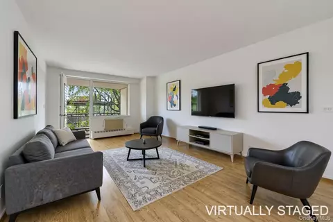 5800 Arlington Ave #2R, New York, NY 10471