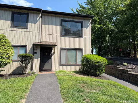 3110 Pine Cone Ct, Poughkeepsie, NY 12603