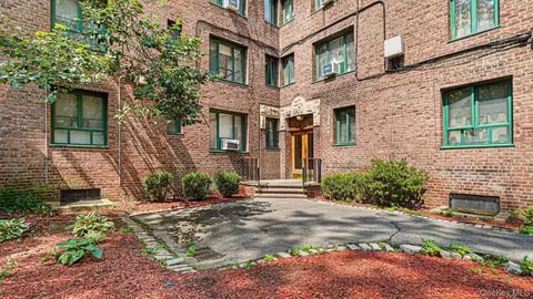 1530 Archer Rd #6C, New York, NY 10462