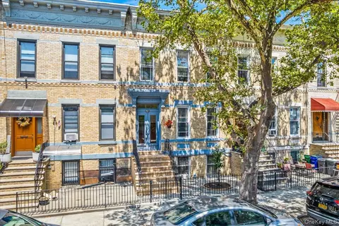 5945 Madison St, New York, NY 11385