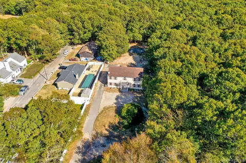 436 N Magee St, Southampton, NY 11968