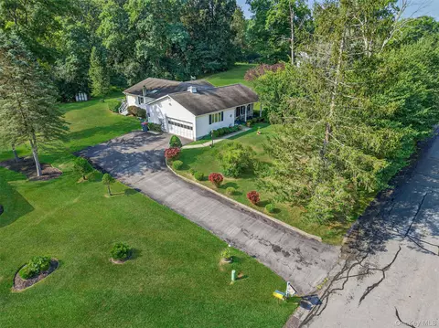 4 Sherry Ln, Goshen, NY 10924