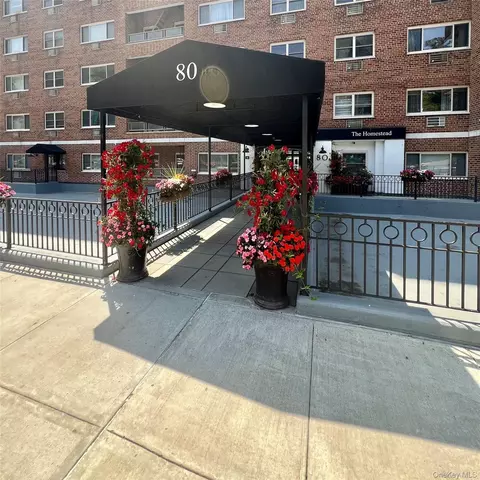 80 E Hartsdale Ave #321, Greenburgh, NY 10530
