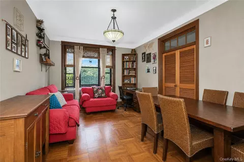15 Fort Washington Ave #3A, New York, NY 10032