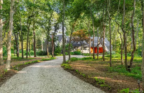 139 Greenleaf Ln, Sagaponack, NY 11962