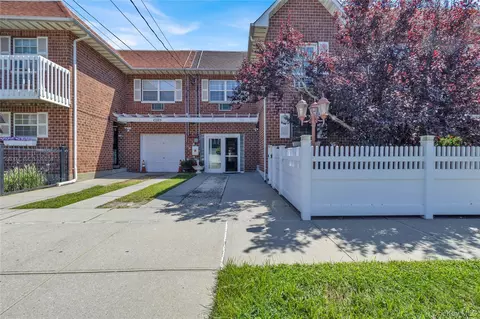 158 Beach 61st St, New York, NY 11692