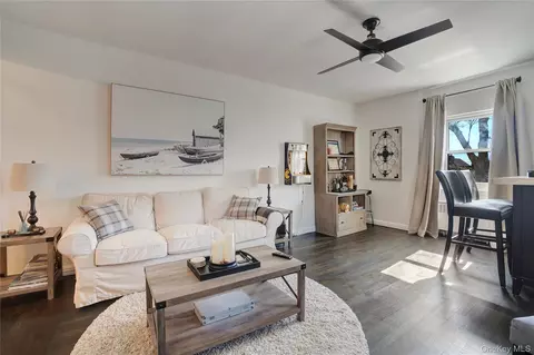 138-11 Beach Channel Dr #C6, New York, NY 11694